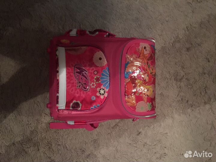 Рюкзак школьный