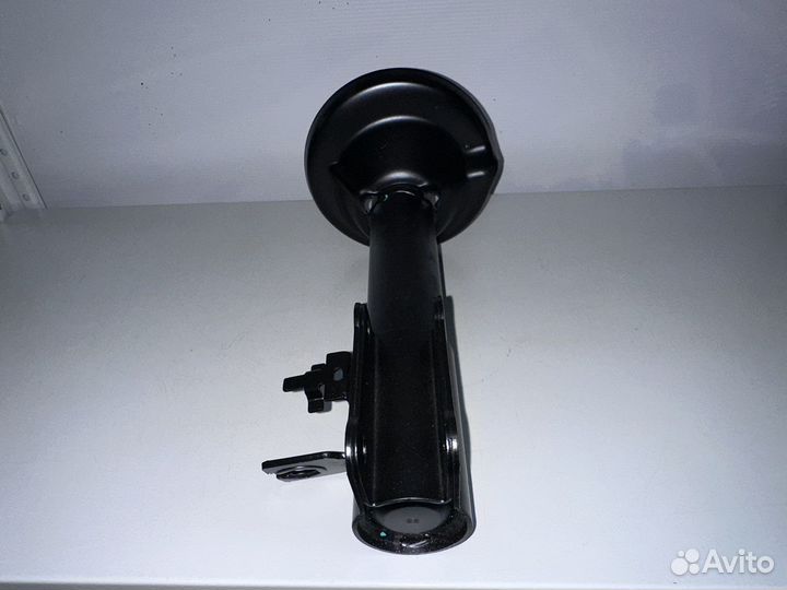 Амортизатор задний левый масляный mazda 323