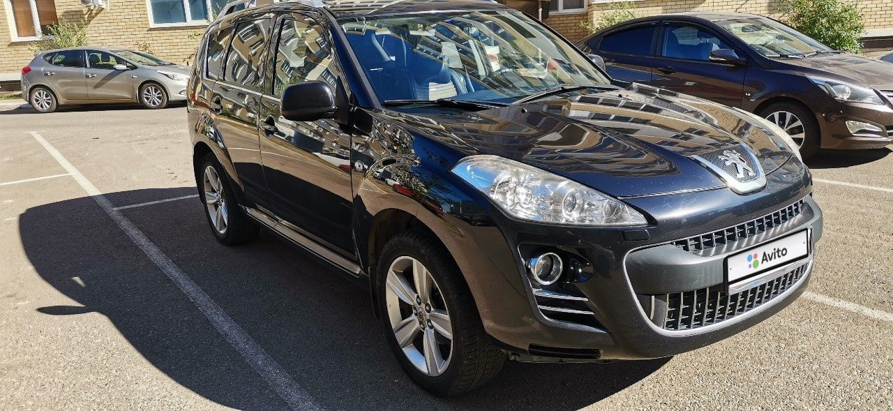 Peugeot 4007: фото владельца