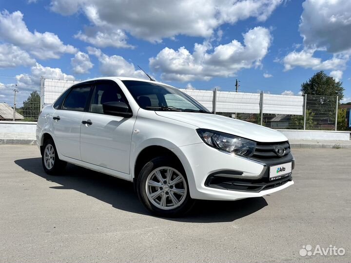 LADA Granta 1.6 МТ, 2020, 15 000 км