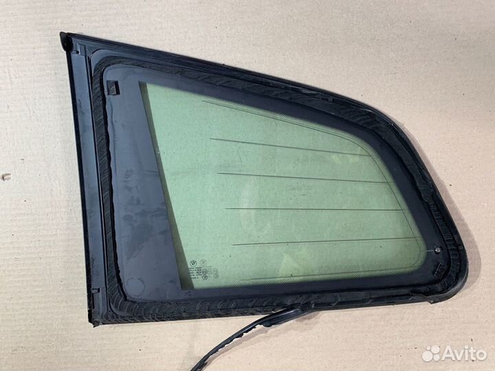 Стекло заднее правое Bmw X3 E83 LCI N52B30 2007