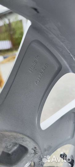 Литые диски на шкода октавия 16радиус в сборе