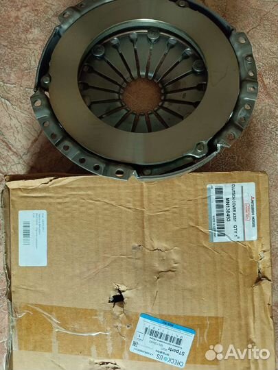 Корзина с диском сцепления на mitsubishi colt