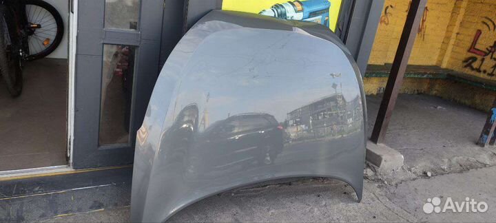 Hyundai tucson капот