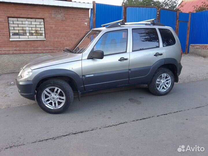 Chevrolet Niva 1.7 МТ, 2011, 178 000 км