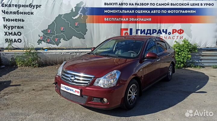 Ручка двери передняя левая Nissan Almera G15. В сб