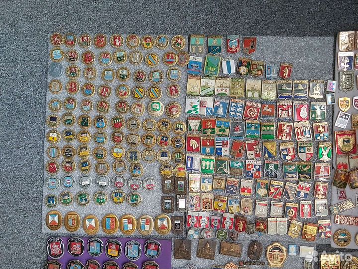 Значки гербы городов