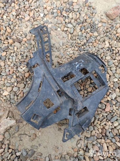 Каркас бампера передний левый Mercedes S-Class