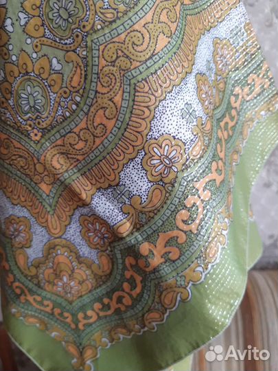 Платок шёлковый