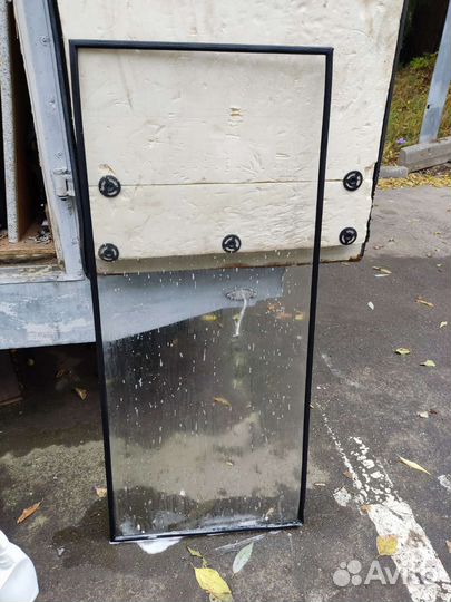 Стекло оконное 125х54х0.4