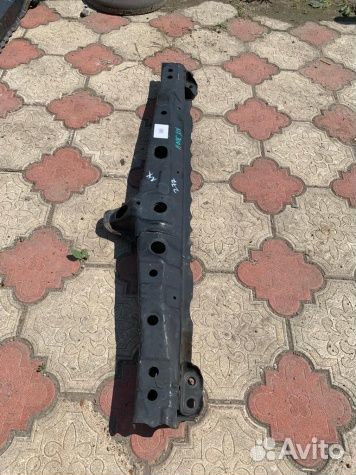 Лексус нх Передняя балка подрадиаторная