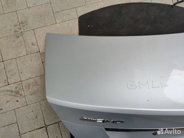 Крышка (дверь) багажника Mercedes-Benz C-Класс