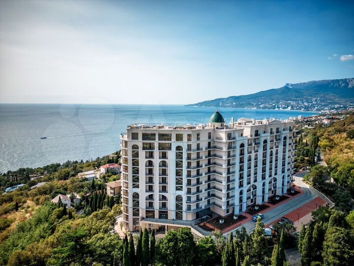 2-к. квартира, 100,4 м², 1/3 эт.