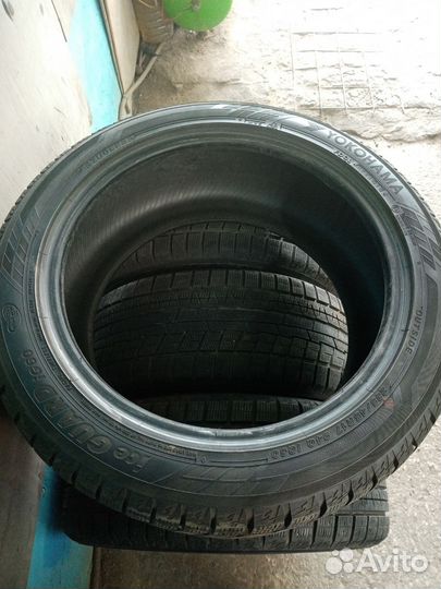 Yokohama Ice Guard IG60 235/45 R17