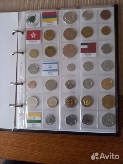 Коллекция монет с альбомом