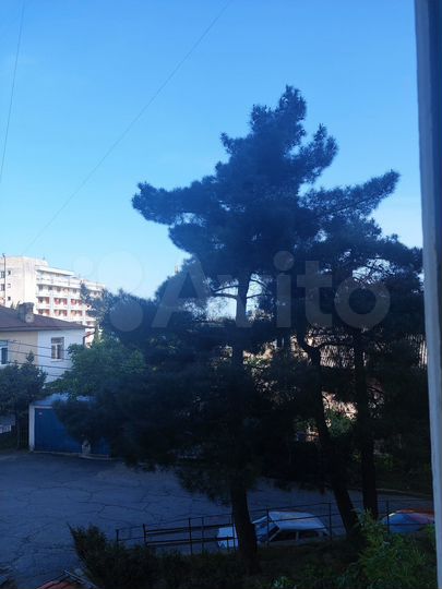 2-к. квартира, 60 м², 1/9 эт.