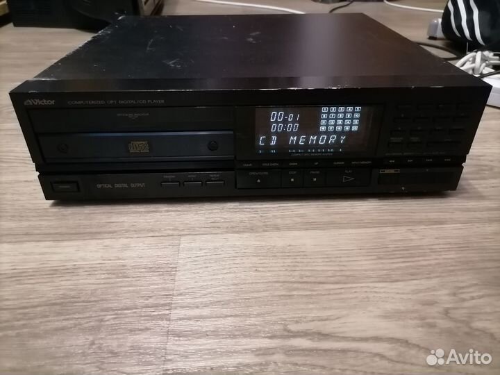 CD проигрыватель Victor XL-E7700