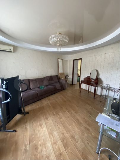 4-к. квартира, 79,3 м², 1/5 эт.