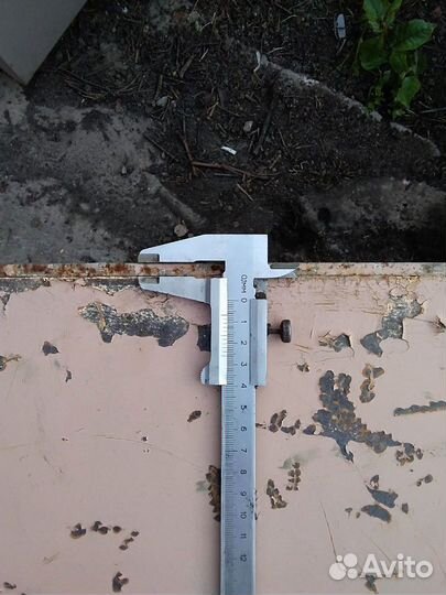 Сейф металлический