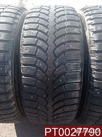 Bridgestone Blizzak Spike-01 235/55 R17 98H