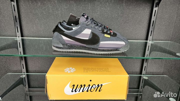 Nike classic cortez leather