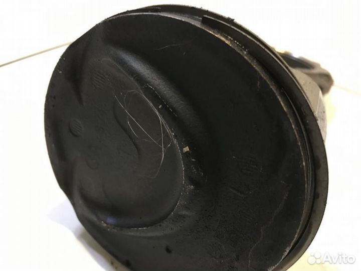 Поршень с шатуном Infiniti Q50 V37