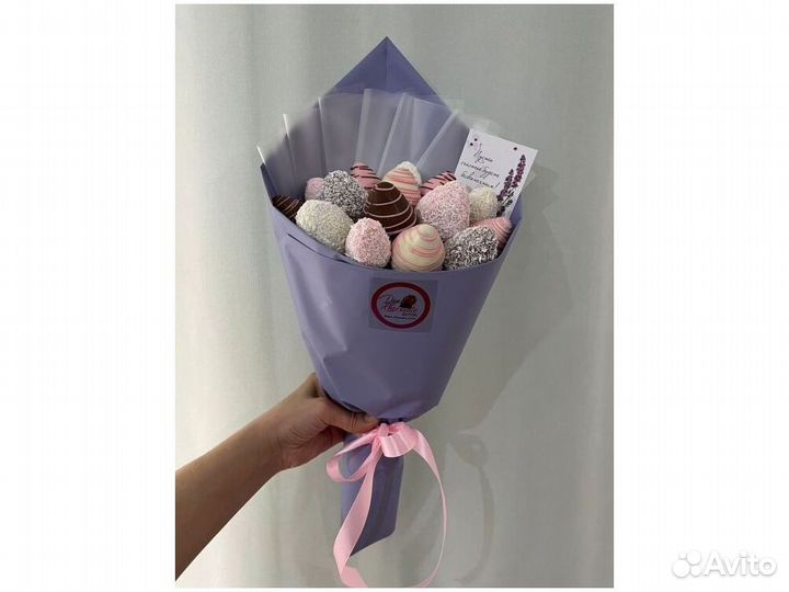 Клубника в бельгийском шоколаде KLL-7141