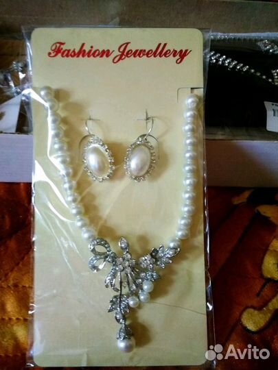 Комплекты ювелирных изделий для свадьбы