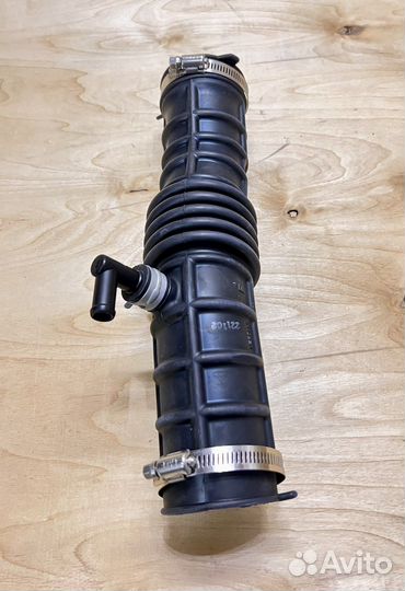 Патрубок Гофра воздушного фильтра Nissan Juke 1.6