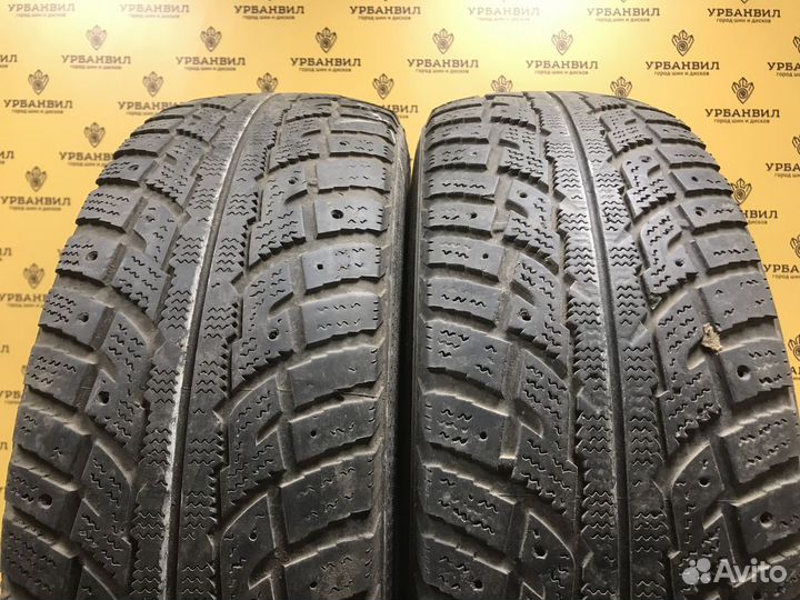 Kumho I'Zen RV Stud KC16 225/70 R16 107Q