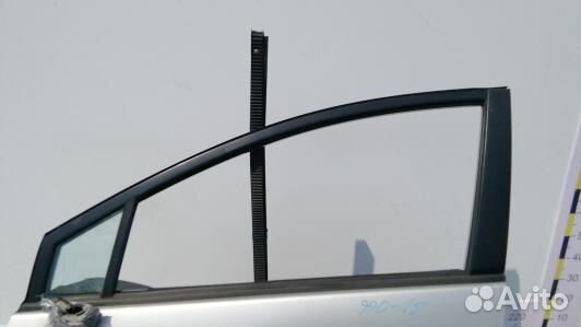 Дверь передняя левая toyota corolla verso 2 (99O18