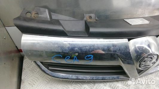 Решетка радиатора opel zafira B (CEA09G101)