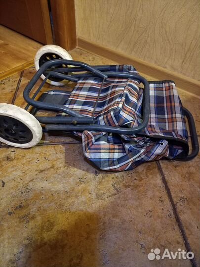 Тележка хозяйственная складная с сумкой на колесах