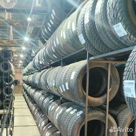 Nokian Tyres WR SUV 3 285/45 R19 111L