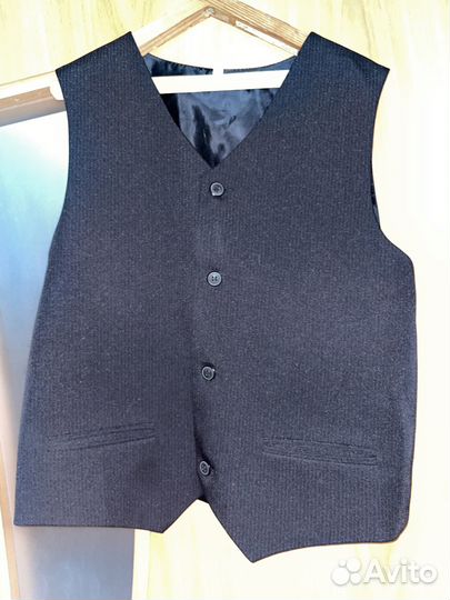 Детская жилетка школьная