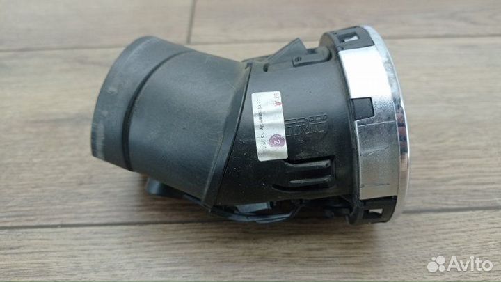 Воздуховод салона передний левый Peugeot 308