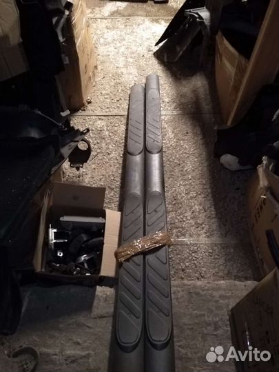 Подножки Nissan Navara