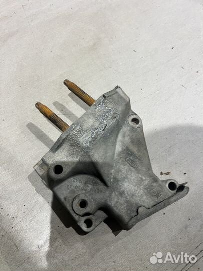 Ford focus 1 крепление двигателя зетек