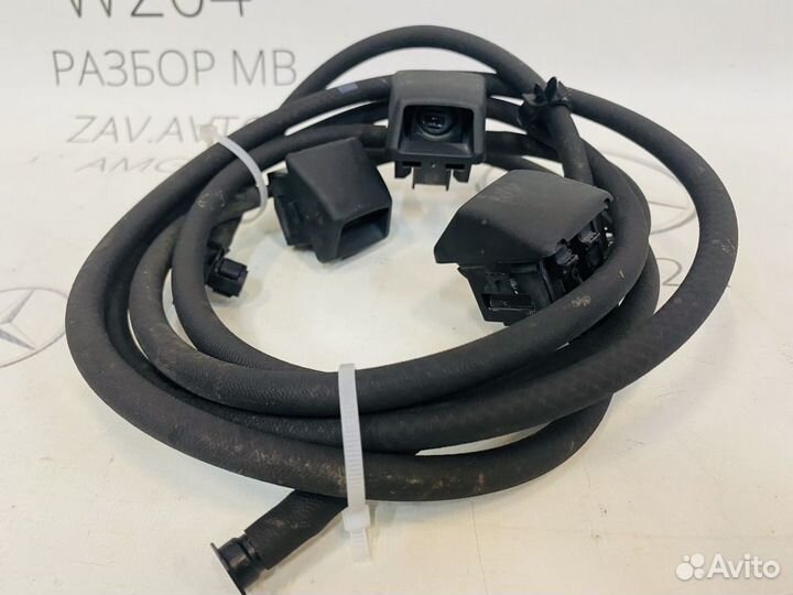 Форсунки омывателя лобового стекла Mercedes W204