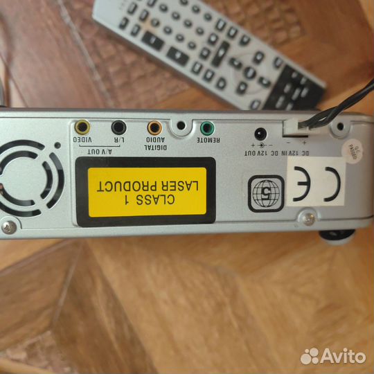 Переносной проигрыватель DVD, VCD, CD, CD-R, MP3