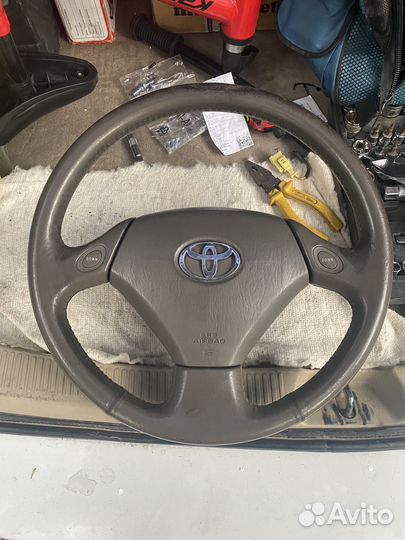 Руль toyota harrier