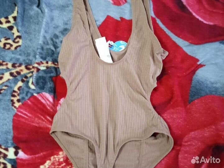 Купальники