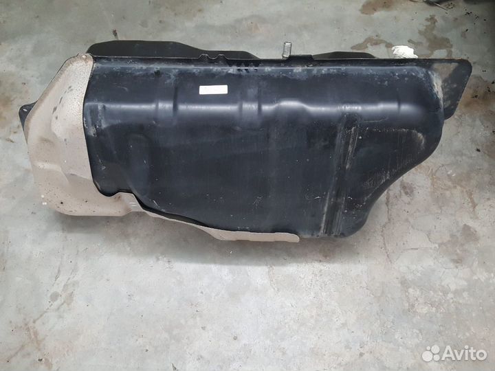Топливный бак Равон Р4 / Кобальт Шевролет