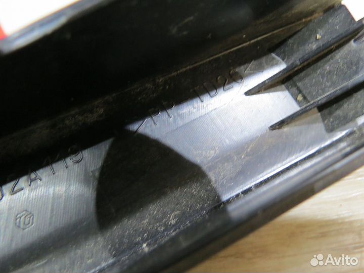 Накладка торпедо Mitsubishi Outlander XL