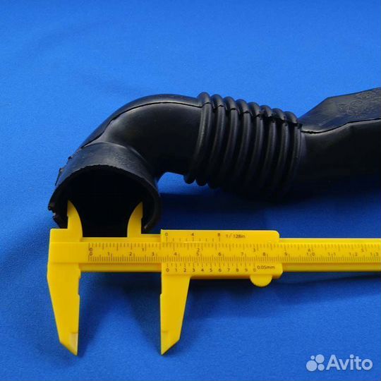 Патрубок наливной для стиральной машины Bosch