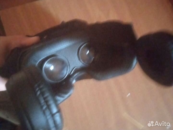 Vr шлем без пульта в отличном состоянии