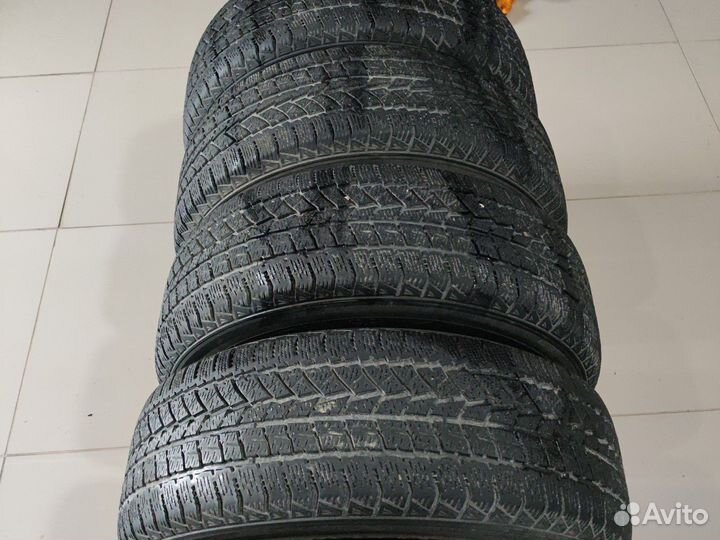 DoubleStar DW02 245/70 R16 107S