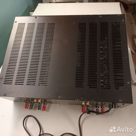 Усилитель мощности Adcom GFA-2535/L