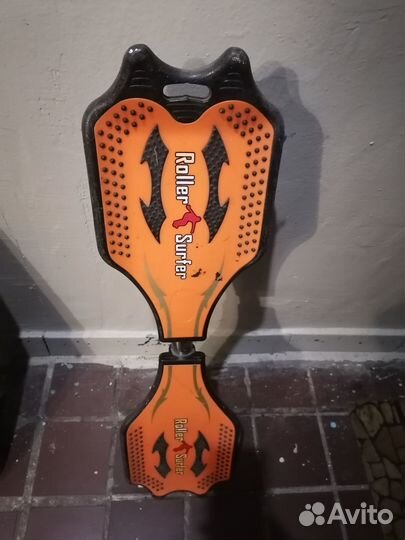 Роллерсерф (Снейкборд, скейтборд)