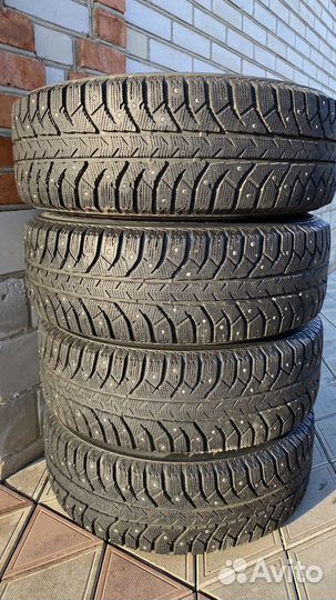 Bridgestone Ice Cruiser 7000 195/65 R15 91T